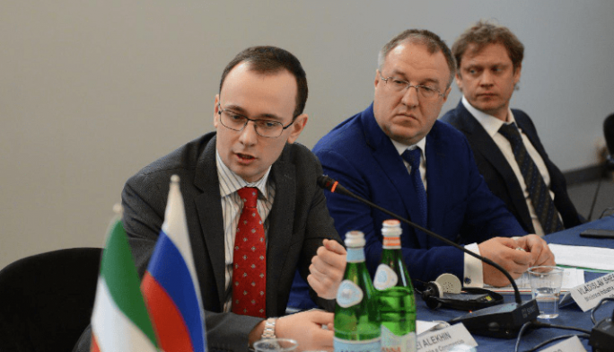 Директор Департамента развития фармацевтической и медицинской промышленности Минпромторга России Алексей Алехин